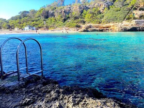 Nicht klassifiziertes Bild, 4 von 79, Schaltfläche