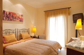 Villa | 9 bedrooms, iron/ironing board, free WiFi, bed sheets - Beautiful 9-bed Villa in Gouvia With Tennis Court (Corfu)
