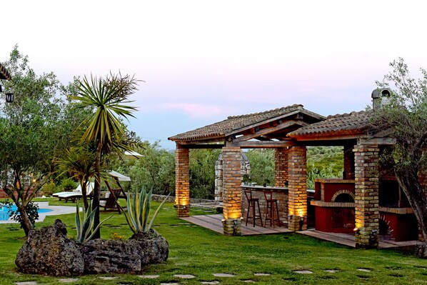 Villa | Property grounds