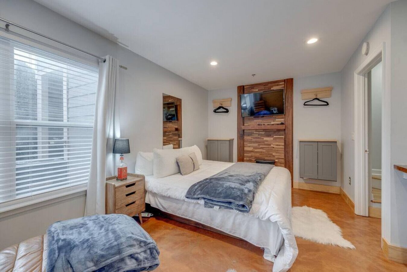 3 chambres, fer et planche à repasser, Wi-Fi gratuit, draps fournis