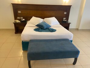 1 bedroom, minibar, in-room safe, blackout drapes