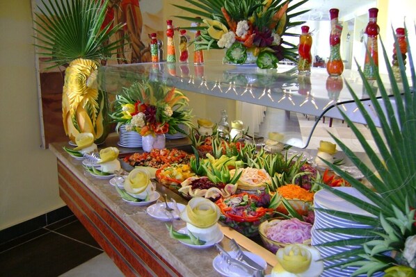 Desayuno buffet incluido todos los días 