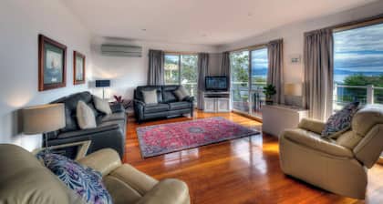 Bella Vista - Freycinet Holiday Houses