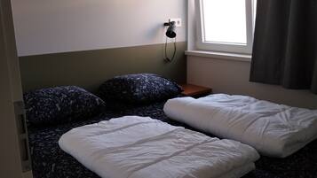 3 chambres, fer et planche Ă repasser, Wi-Fi gratuit, draps fournis