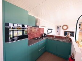 平房 | 私人厨房 | 高脚椅