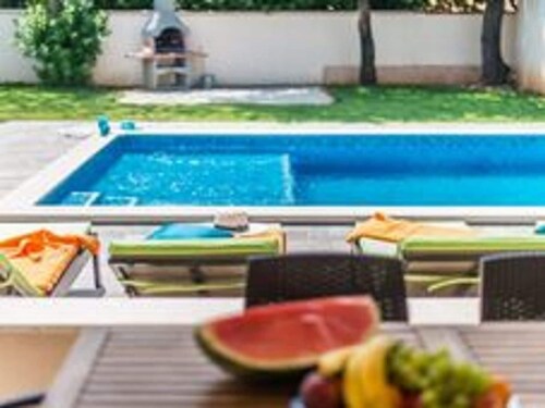 Modern Villa Near the Sea, With Private Pool