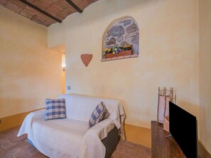 6 bedrooms, individually furnished - Belvilla by OYO Villa Mulinaccino (Fabro)