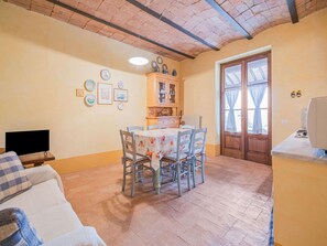 Villa | Dining - Belvilla by OYO Villa Mulinaccino (Fabro)