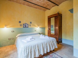 Villa | 6 Schlafzimmer, individuell eingerichtet