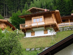 Exterior - Ideal Chalet in Wald-Königsleiten with Sauna near Ski Lift (Wald im Pinzgau)