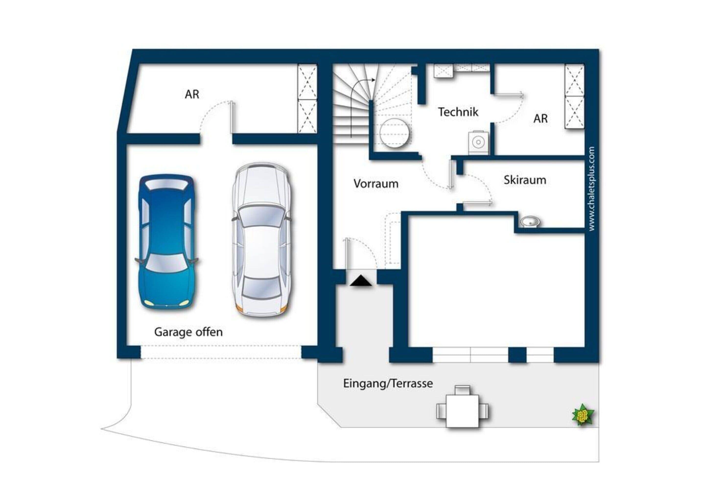 Pianta dell'abitazione con stanze contrassegnate, tra cui garage, Technik, Vorraum, Skiraum e ingresso/terrazza.