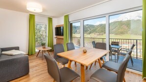 Dining - Panoramic-view Apartment in Schladming-rohrmoos With Sauna (Schladming)