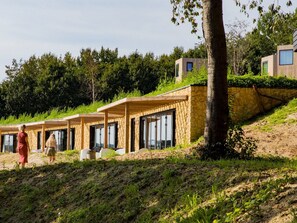 House | Exterior - Spacious Lodge, 2 Bathrooms, Near Maastricht (Gulpen)