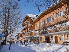 Exterior - Blissful Holiday Home in Schladming With a View (Schladming)