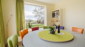 Unclassified image, 3 of 37, button - Cozy Holiday Home in Giethoorn With a Hot Tub (Giethoorn)
