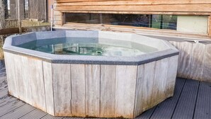 Unclassified image, 5 of 37, button - Cozy Holiday Home in Giethoorn With a Hot Tub (Giethoorn)