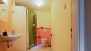 Unclassified image, 4 of 37, button - Cozy Holiday Home in Giethoorn With a Hot Tub (Giethoorn)