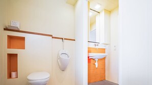Unclassified image, 4 of 37, button - Lovely Farmhouse in Giethoorn with Hot Tub (Giethoorn)