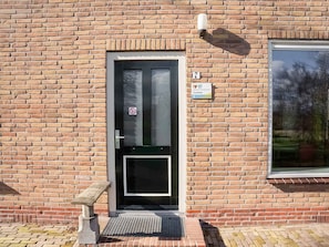 Reception - Pleasant Holiday Home in Giethoorn With hot tub and Garden (Giethoorn)