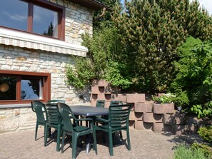 Balcony - House With Beautiful Wooden Balcony Located Against the Hills (Waimes)