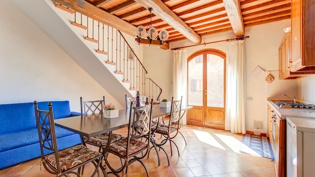 Unclassified image, 1 of 40, button - Pet-friendly Space With Pool (Gambassi Terme)