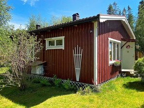House | Exterior - Charming Summer Cottage With Sauna-by Traum (Tibro)