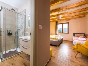 Villa | Bathroom - Villa with Sea Views, Hot Tub, & Roof Terrace (Marcana)