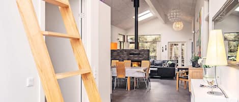 House | Interior