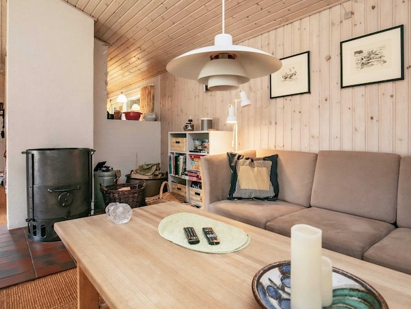 Living area - Holiday Home in Pandrup (Pandrup)