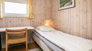 House | 5 bedrooms, bed sheets - Holiday Home in Pandrup (Pandrup)
