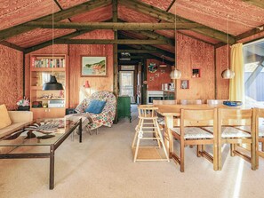 Dining - Retro Beach Retreat in Lokken-by Traum (Lokken)