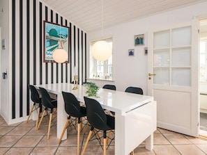 House | Interior - Holiday Home in LÃ¸kken (Lokken)