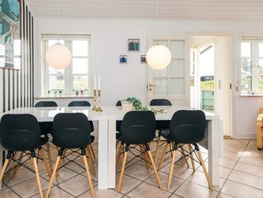 House | Interior - Holiday Home in LÃ¸kken (Lokken)