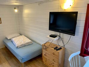 1 habitación y muebles diferentes 