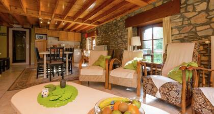 Renovated Farmhouse From 1832 With Beautiful View of Winter Sports Area