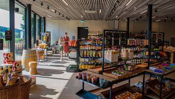 House | Gift shop