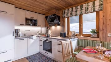 Apartment | Private kitchen | Coffee/tea maker, high chair