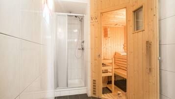 Chalet | Bathroom
