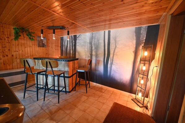 Chalet | Living room - Chalet in Beffe With Hot Tub & Valley Views (Rendeux)