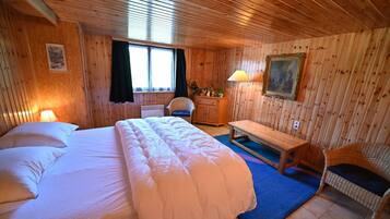 Chalet | 3 bedrooms, individually furnished