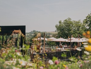 House | Dining - Nice Hill Lodge, 2 Bathrooms, Near Maastricht (Gulpen)