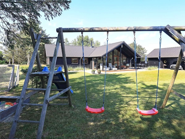 House | Children’s area