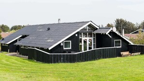 House | Exterior - 6 Person Holiday Home in Lokken (Lokken)