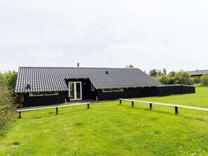 House | Exterior - 6 Person Holiday Home in Lokken (Lokken)