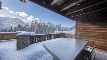 Chalet | Outdoor dining