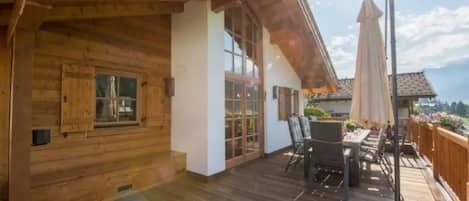 House | Balcony