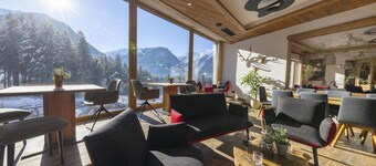 Comfy Chalet in Neukirchen near Wildkogel Ski Arena