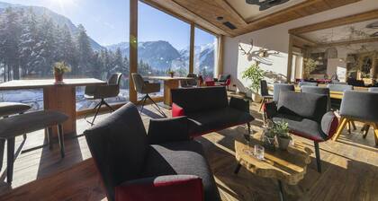Comfy Chalet in Neukirchen near Wildkogel Ski Arena