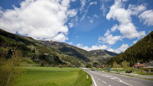 Unclassified image, 3 of 36, button - Beautiful Apartment in Patergassen Near Ski and Hiking Areas (Reichenau)