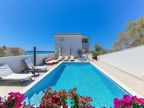 Exterior - Family Villa With Private Pool and sea View for 12 People (Okrug)